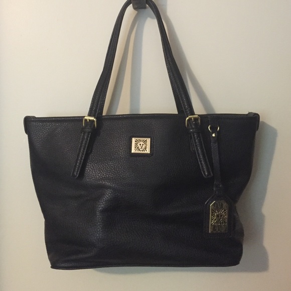 Anne Klein black tote