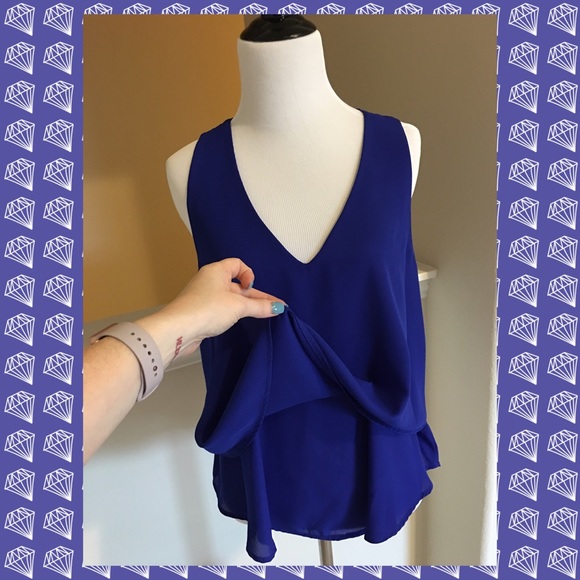 💥{LAST 1} SALE HP🎉 Blue sleeveless top - Picture 4 of 4