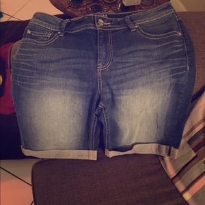 Jean cropped shorts