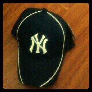 Newyork Yankees cap/canon