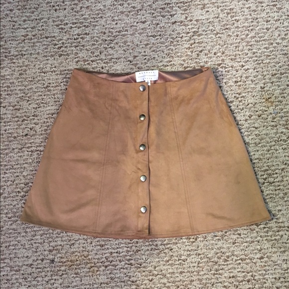 Kendall & Kylie Button Down skirt