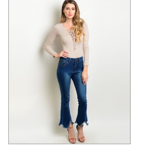 Torn ankle Jeans - Picture 2 of 4