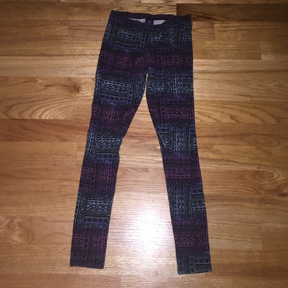 tribal print leggings