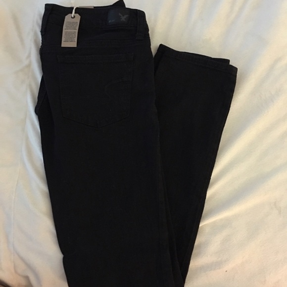 **NWT** American Eagle Jeans