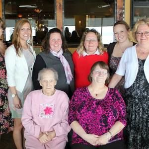 Meet your Posher, Donna