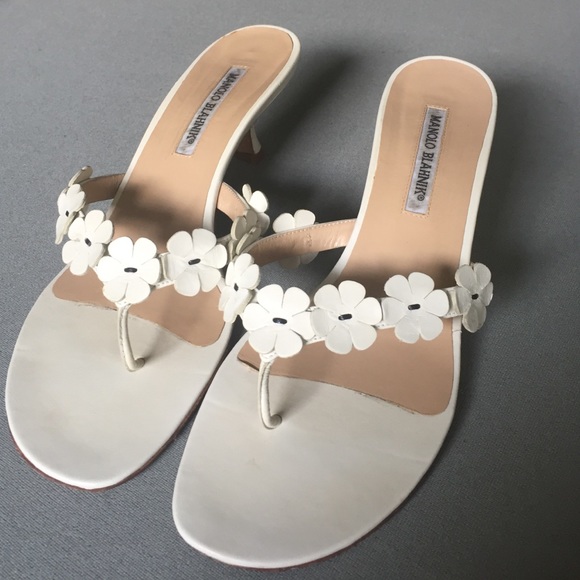 Manolo Blahnik heels - Picture 1 of 3