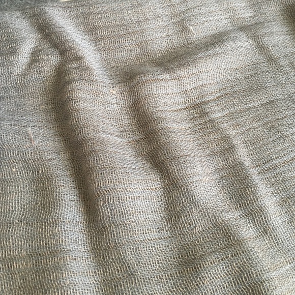 Anne Klein Scarf - Picture 3 of 3