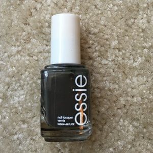 ESSIE BAIL POLISH - ARMED AND READY