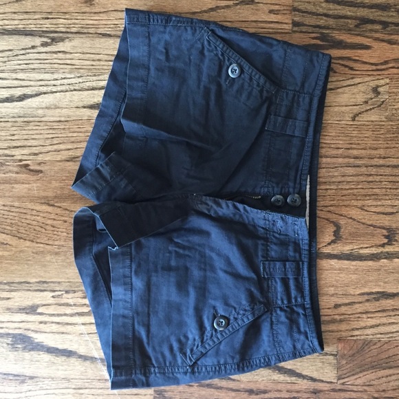 *SOLD* Old Navy Mid-rise Shorts