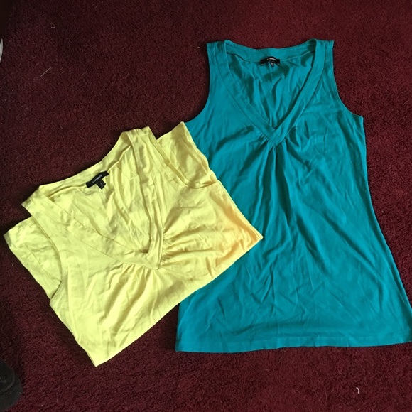 Express sleeveless top bundle