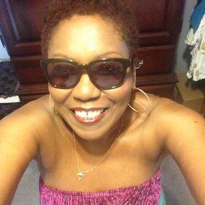 Meet your Posher, Doris