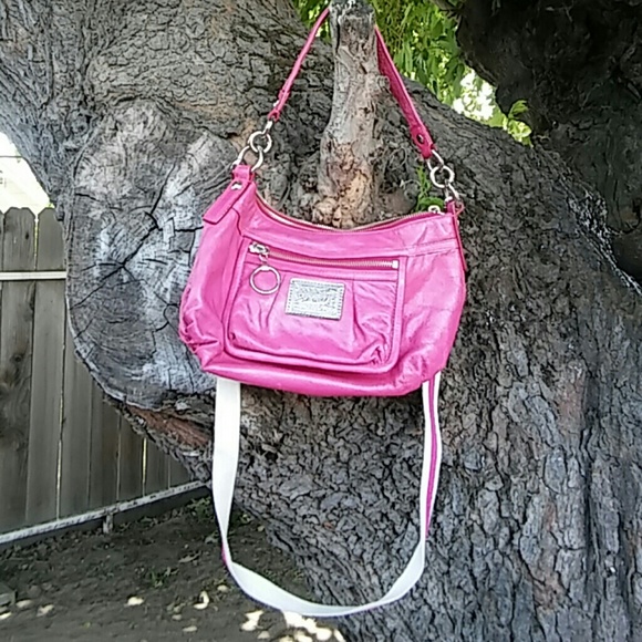 Pink leather Coach poppy collection