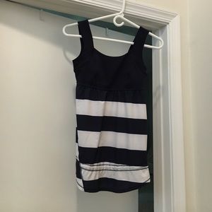 Lulu lemon tank size 4