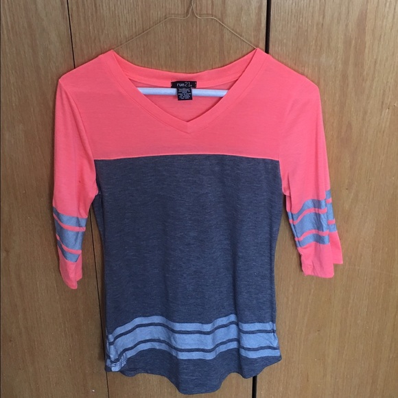 Rue21 Tops - SOLD ON MERC
