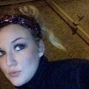 Meet your Posher, Kortney