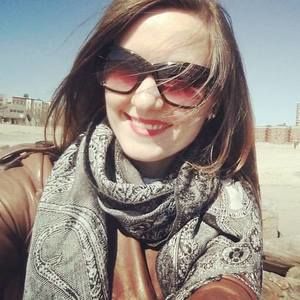 Meet your Posher, Leyla