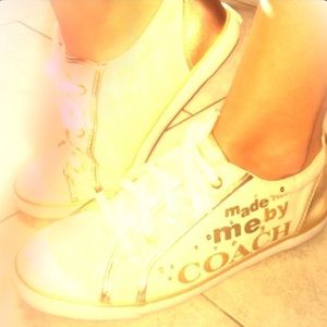 AUTHENTIC COACH SNEAKERS