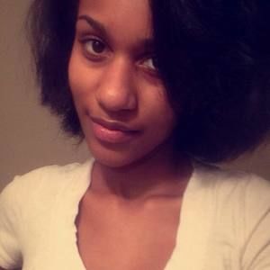 Meet your Posher, Michaela
