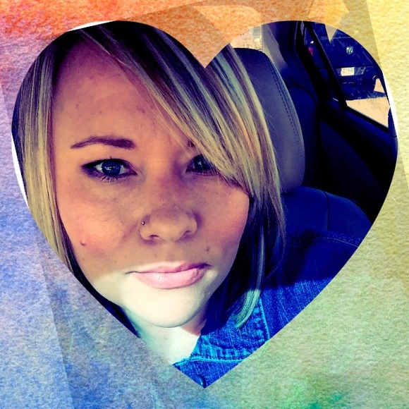 Meet your Posher, Kristi - Picture 1 of 1