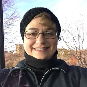 Meet your Posher, Cyndi