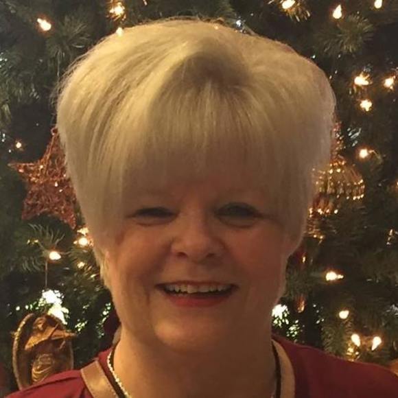 Meet your Posher, Bobbie - Picture 1 of 1