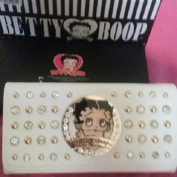 Betty Boop  Handbags - SOLD Beautiful White Betty Boop Wallet