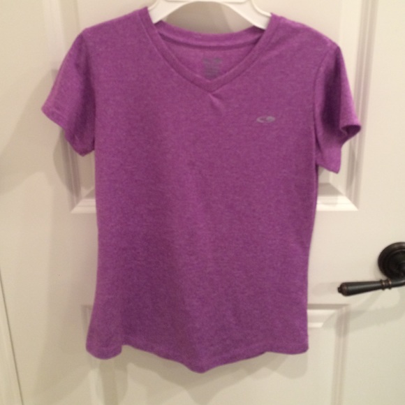 V-neck purple active wear top!