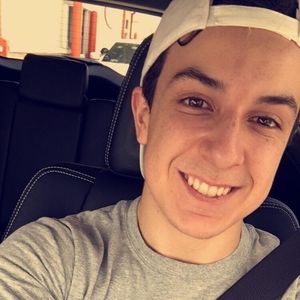 Meet your Posher, Daniel