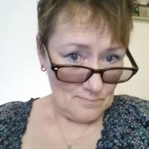 Meet your Posher, Phyllis