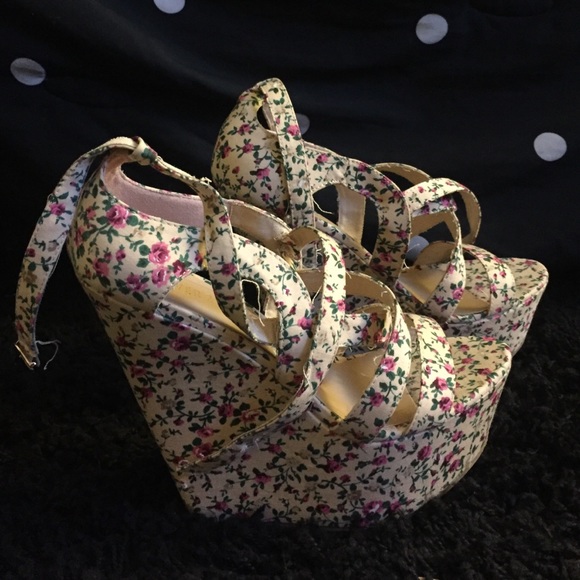 Forever 21 Floral Wedges - Picture 2 of 3