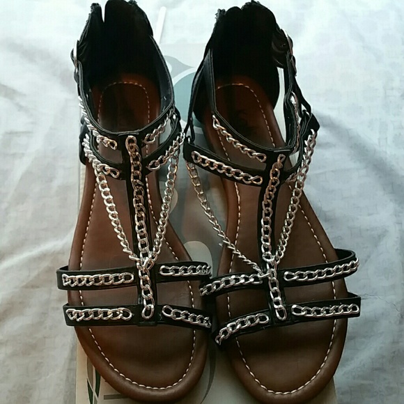 Kali Sandals