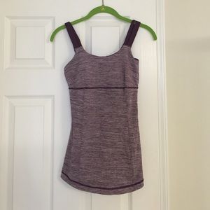 Lululemon shelf bra fitness top