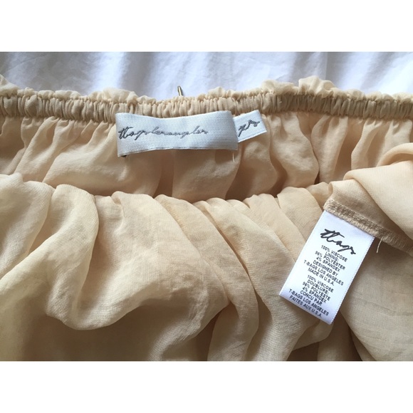 🎉HP🎉 T-bags Los Angeles Off the Shoulder Top - Picture 3 of 4