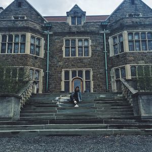 Meet your Posher, Layla