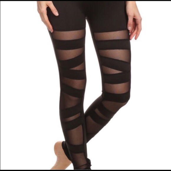 Electric Yoga leggings.