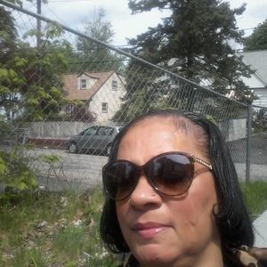 Meet your Posher, Phyllis