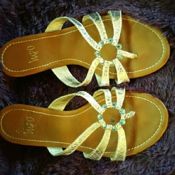 Gorgeous bling sandals by impo