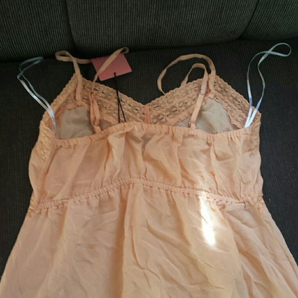 Cami - Picture 2 of 4