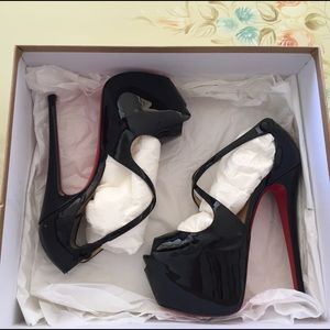 Christian Louboutin Exagona 160 Patent Leather