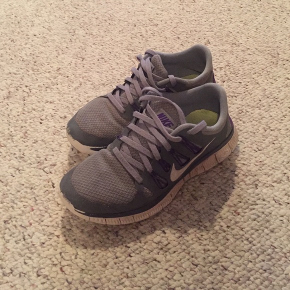 Nike free run shoes - Picture 1 of 3