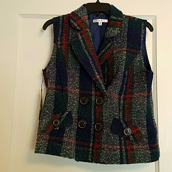 Cabi #908 Plaid Vest