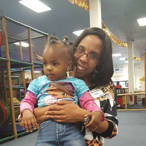 Meet your Posher, Kara - Picture 1 of 1