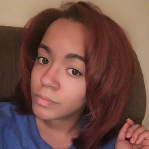 Meet your Posher, Marissa