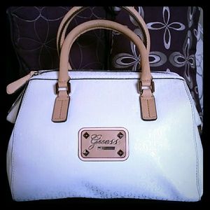 White Guess Purse for sale!