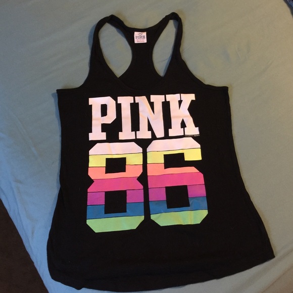 Vs pink tank