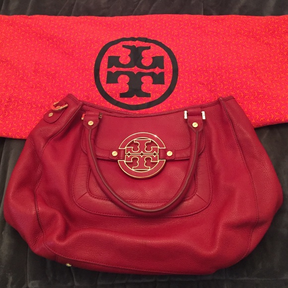 Red leather shoulder bag