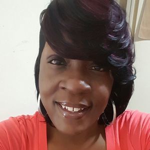 Meet your Posher, Tomekia