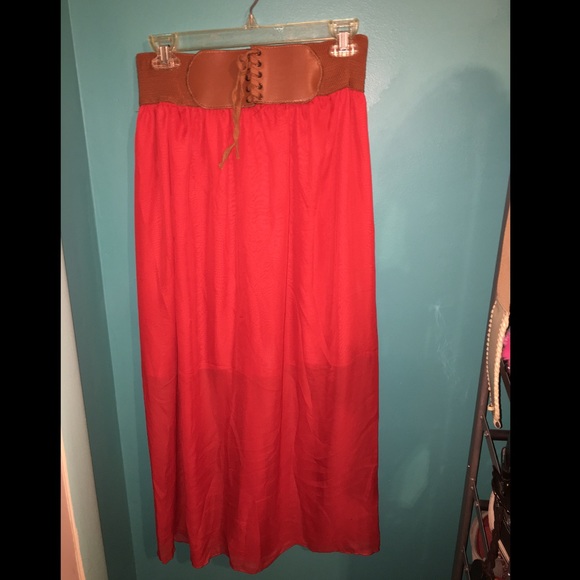 Maxi skirt