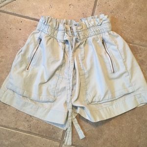 Light gray high waisted shorts
