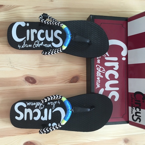 *SOLD* NWT. Sam Edelman Boho Flip Flops. Size 9. - Picture 4 of 4